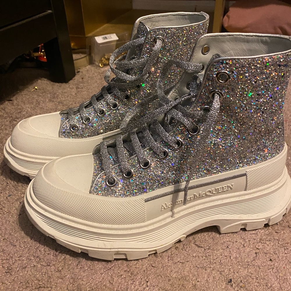 Authentic Sneaker - image 6